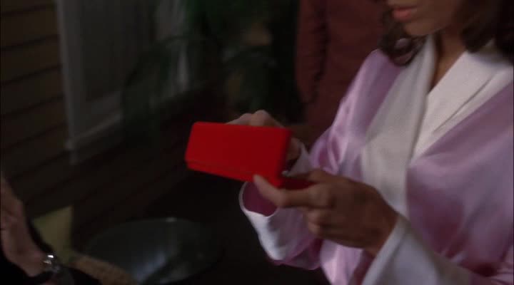 Отчаянные домохозяйки 3 сезон 12 серия